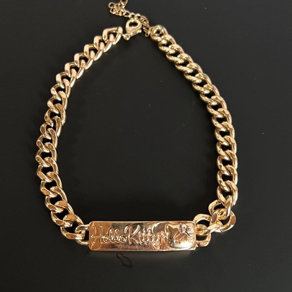 Hello kitty gold necklace